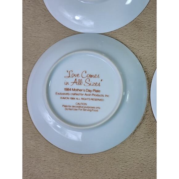 Avon Mother's Day Plate 1981 1982 1984 1992 Kids Design Porcelain Japan 5" x4 - Picture 9 of 16